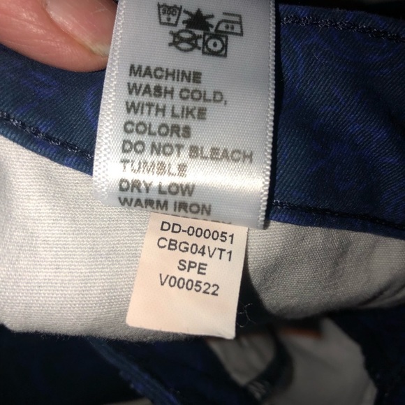 Christopher Blue size 12 blue print skinny stretch denim jeans NWT - Picture 8 of 16